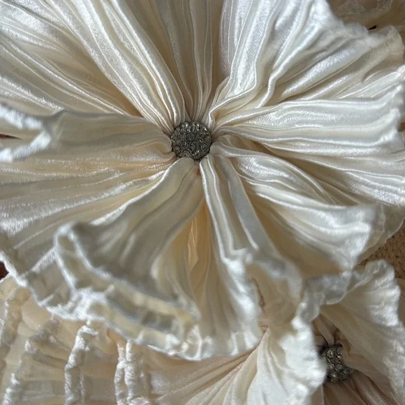 St John Evening Knit Cream Puff Sleeve Dress 10 - Picture 7 of 12